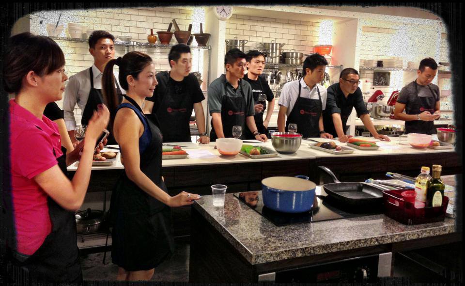 Team Building Cooking Singapore | Corporate Team Building Activities
